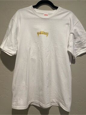 Supreme Grill with Gold Crown Graphic Tee. Unisex Size M. GUC